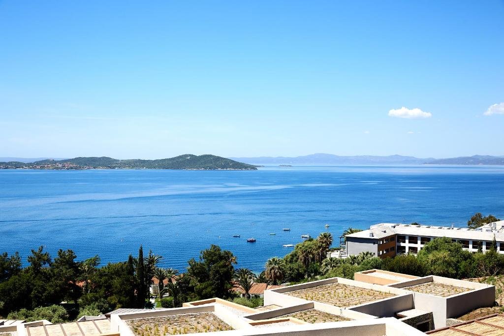 Eagles Villas