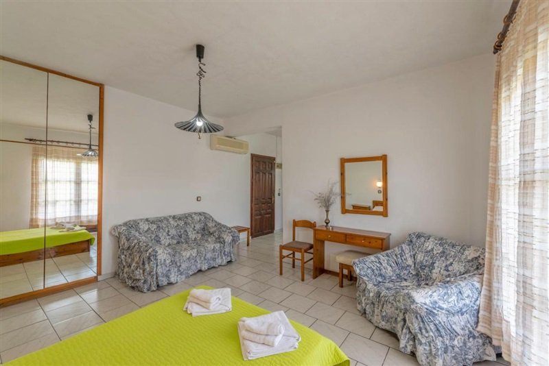 Natasa Hotel