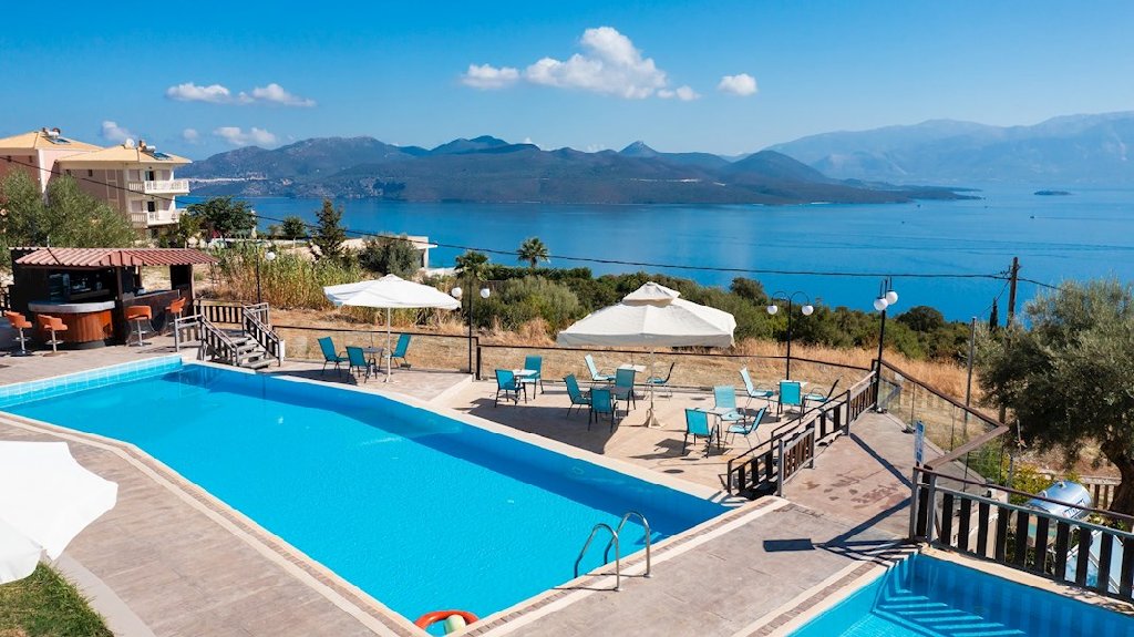 Ionian Fos Apartments 