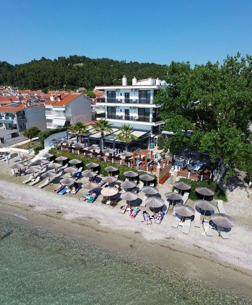 Evlogia Hotel Seafront and Annex by Greek Pride