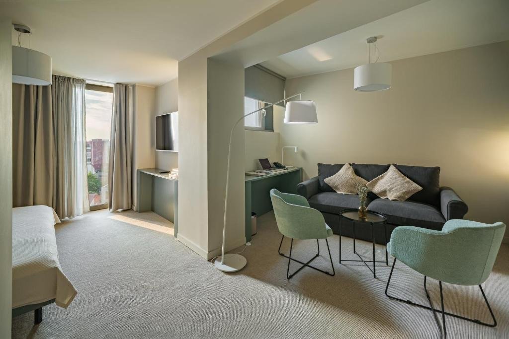 Millennium Hub & Hotel