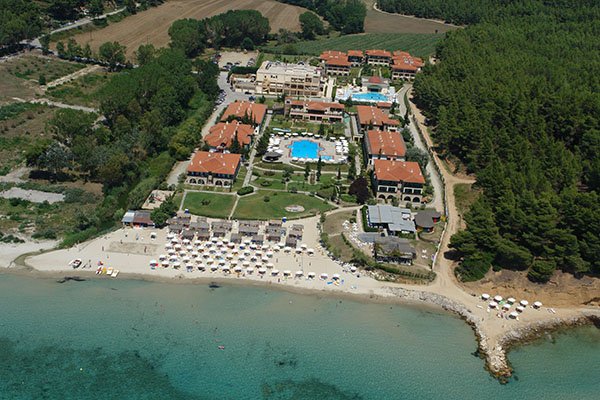 SIMANTRO BEACH 