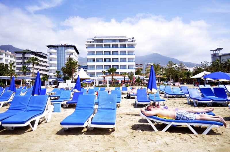 AZAK BEACH HOTEL